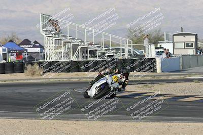 media/Nov-02-2025-CVMA (Sun) [[337aff29ab]]/Race 17-Amateur Supersport Middleweight/